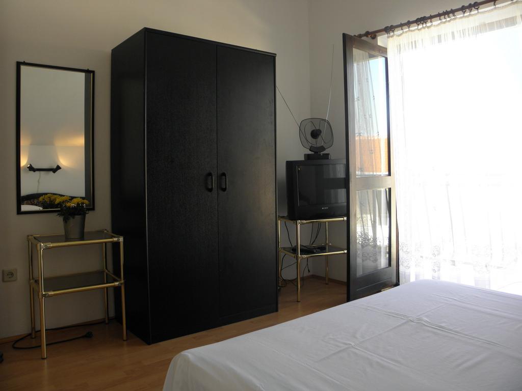 Apartment Perkov Tribalj Camera foto